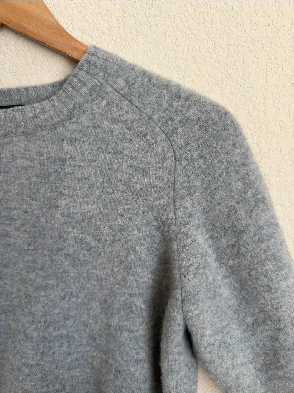 Uniqlo premium lambswool